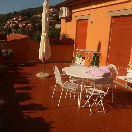La Casa Di Elba E Mario *